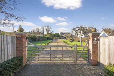 4 bedroom detached house for sale, Green End Road, Huntingdon PE28