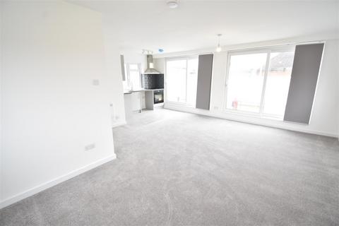 undefined, Elm Road, Kingston Upon Thames