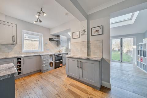 undefined, Home Road, Bedford