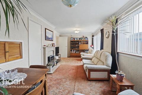 3 bedroom terraced house for sale, Rowans, Welwyn Garden City