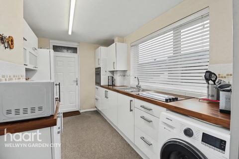 Rowans, Welwyn Garden City
