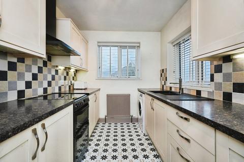 2 bedroom semi-detached house for sale, Lower Edge Road, West Yorkshire HX5
