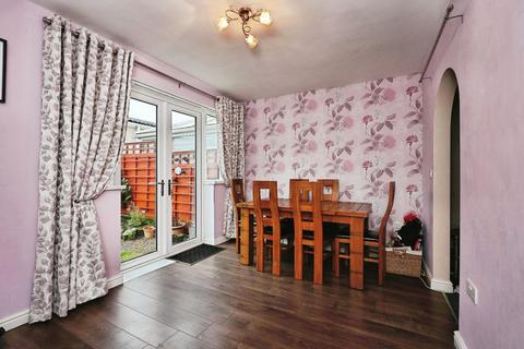 2 bedroom semi-detached house for sale, Lower Edge Road, West Yorkshire HX5