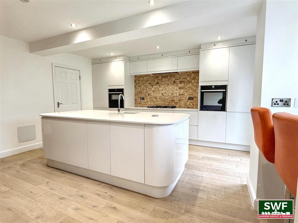 Ukitchen1 (14).jpg