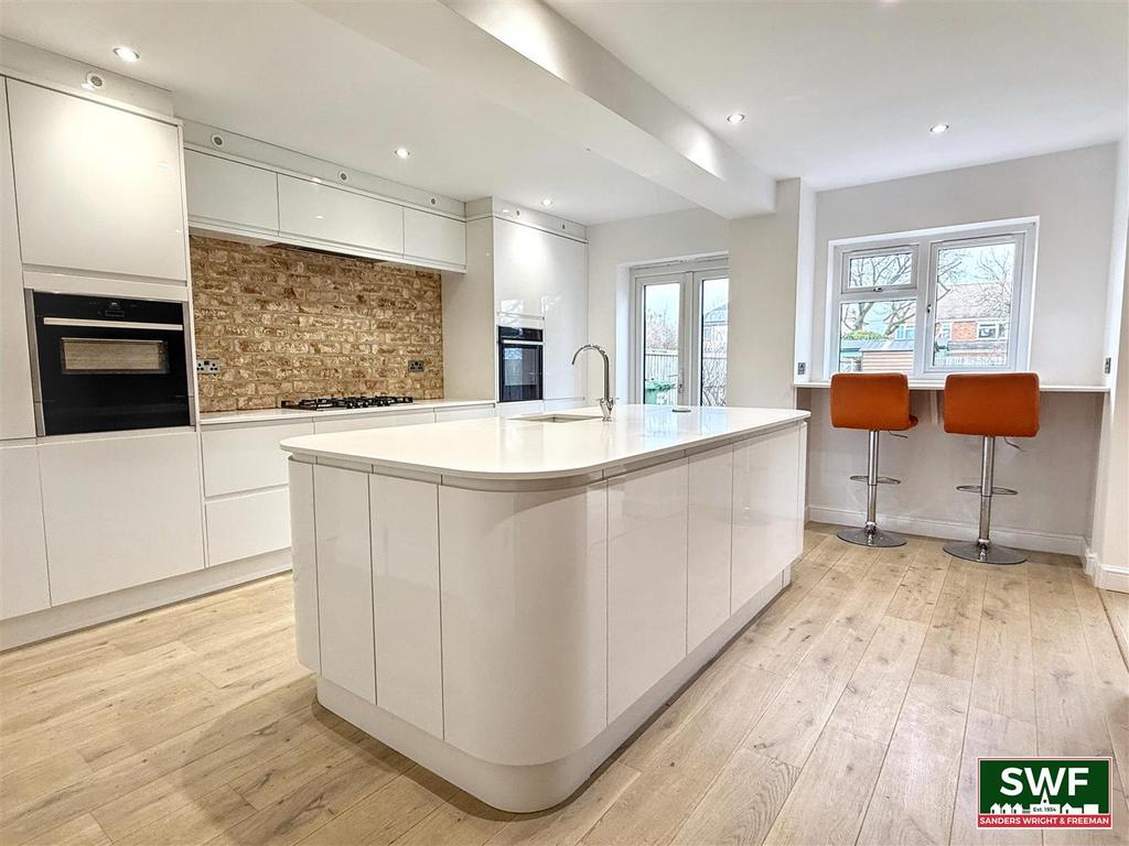 Ukitchen (24).jpg