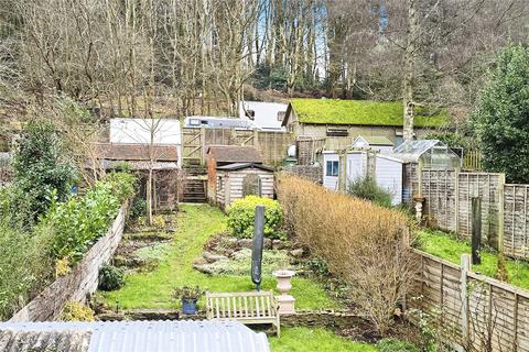 3 bedroom terraced house for sale, High Street, Erlestoke
