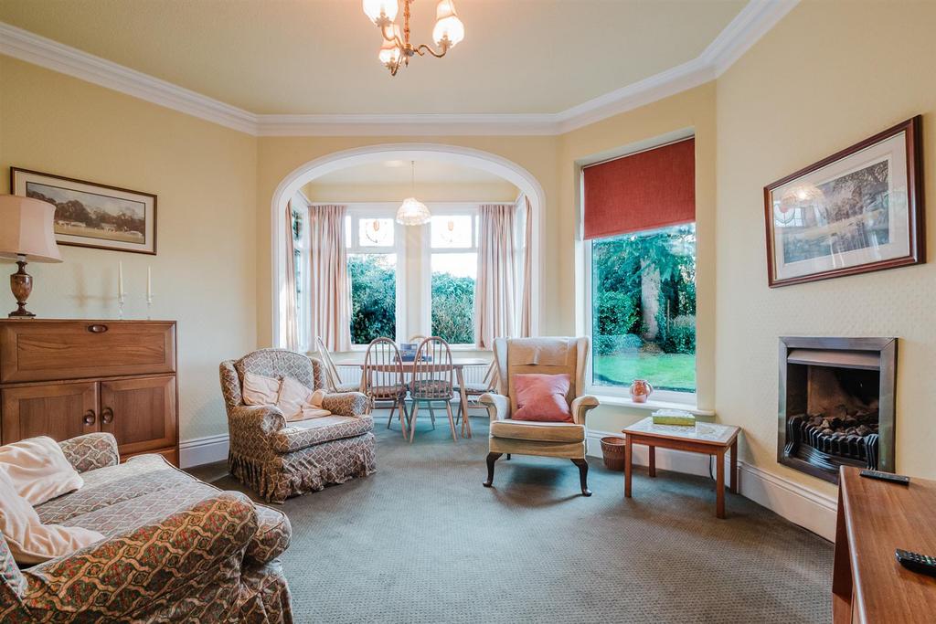 Living and Dining Room