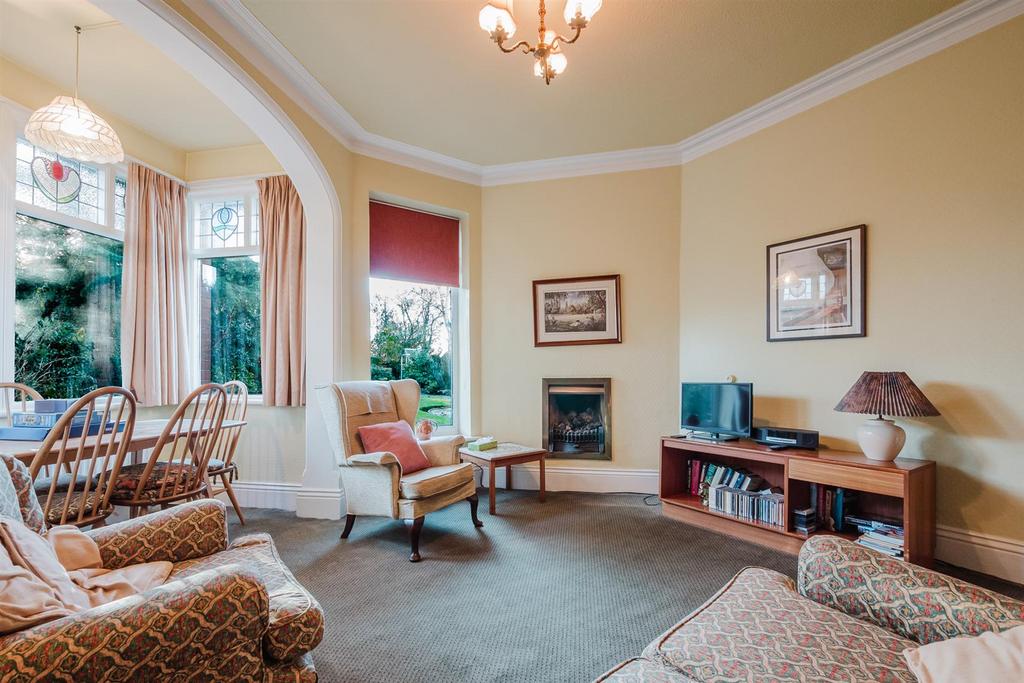 Living and Dining Room