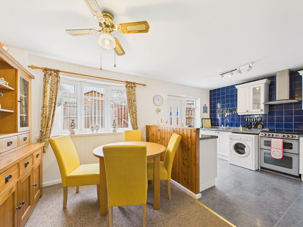 Dining Kitchen
