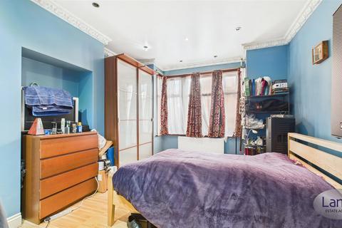 undefined, Ladbroke Road, Enfield