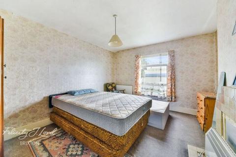 Dalberg Road, London SW2