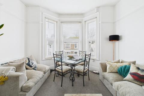 1 bedroom flat for sale, Madeira Avenue, Worthing, BN11 2BA