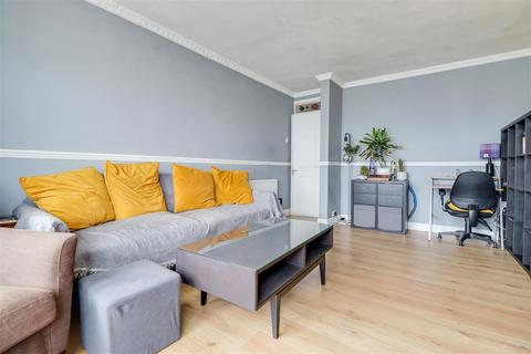 undefined, Norfolk Avenue, Leigh-on-Sea SS9