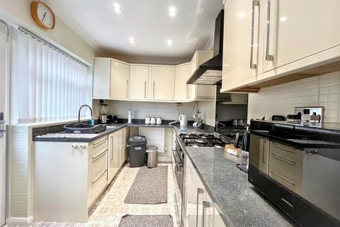 undefined, Catalpa Close, Newport