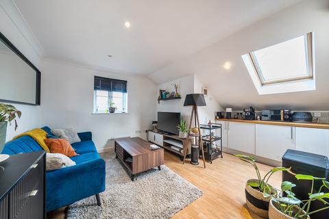 1 bedroom apartment for sale, Benhill Road, Sutton SM1