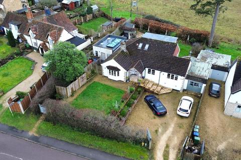 4 bedroom detached house for sale, Old Derry Hill, Calne