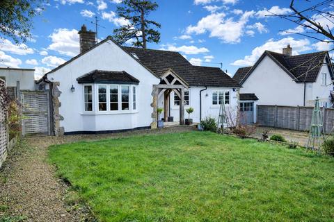 4 bedroom detached house for sale, Old Derry Hill, Calne