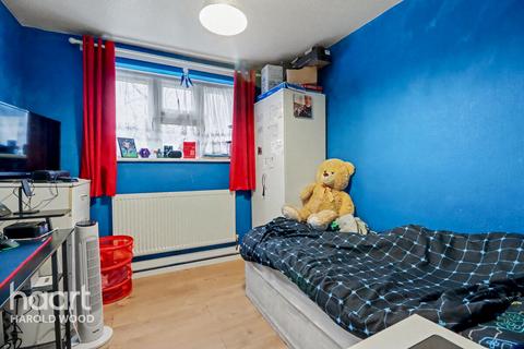 undefined, Redden Court Road, Harold Wood