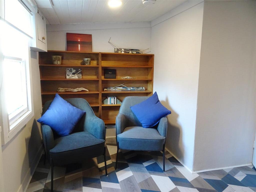 Lounge/Diner 10 A
