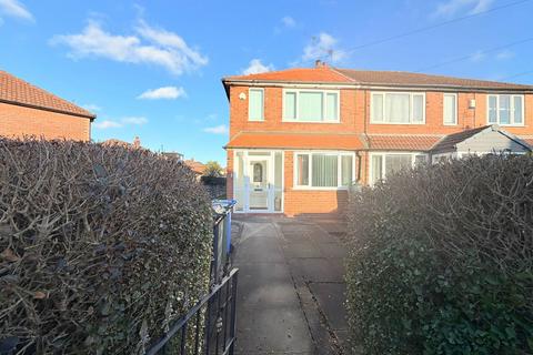 2 bedroom semi-detached house for sale, Thornhill Close, Denton, Manchester, M34 2HS