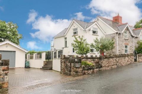 undefined, Ffordd Llanelwy, Abergele