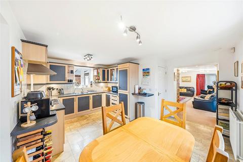 undefined, Hyndford Crescent, Greenhithe