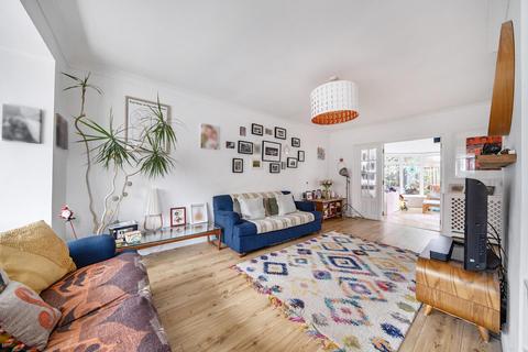 3 bedroom semi-detached house for sale, Cherry Orchard Road, Bromley