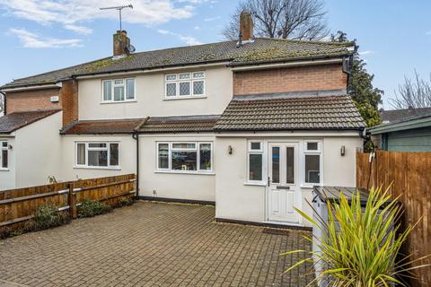 3 bedroom semi-detached house for sale, Cherry Orchard Road, Bromley