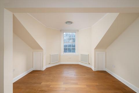 5 bedroom flat for sale, Roseneath Place, Edinburgh EH9