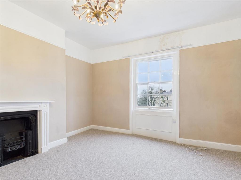 Bedroom 2.jpg