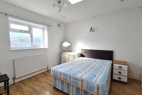 undefined, Heston Road, Hounslow