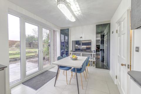 3 bedroom detached house for sale, Sparken, Worksop, S80