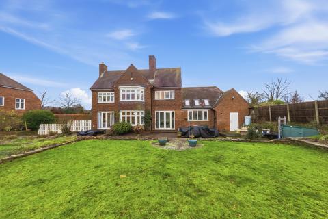 Sparken Hill, Worksop, S80
