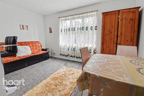 1 bedroom flat for sale, Grace Close, HA8