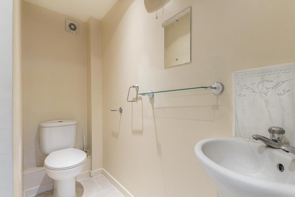 Apartment Lo Res-6.jpg