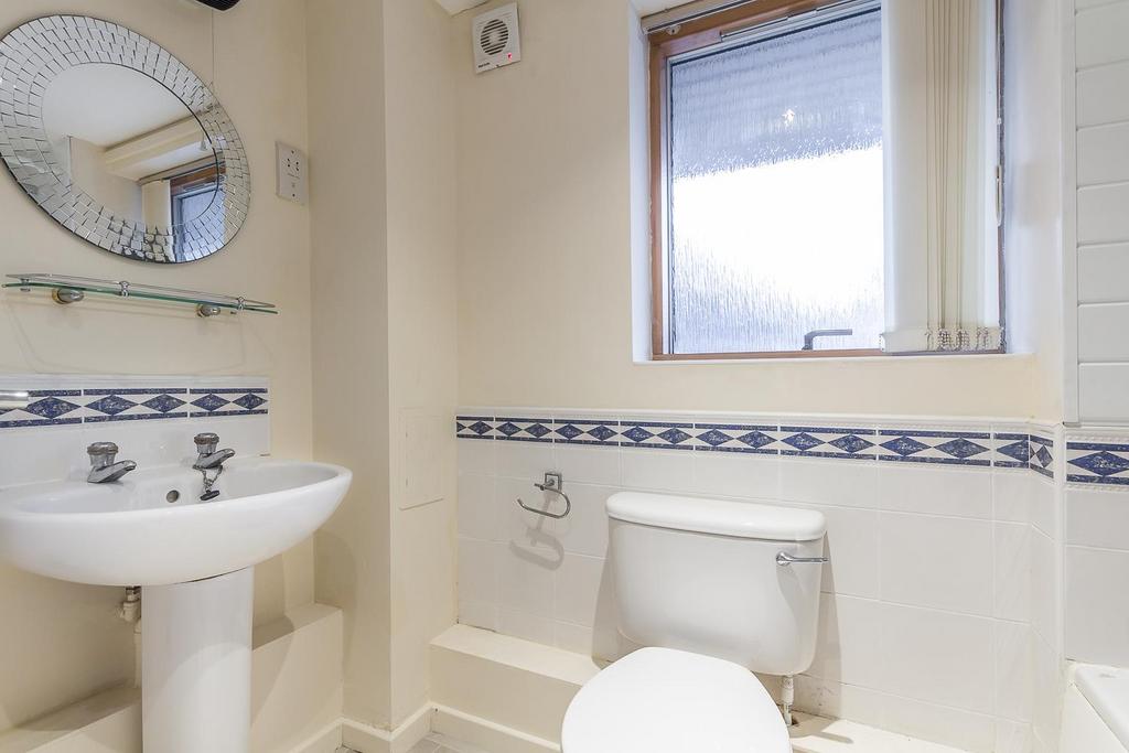 Apartment Lo Res-7.jpg