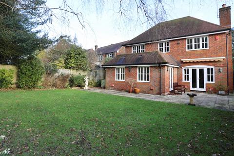 undefined, Mill End Close, Great Missenden, HP16