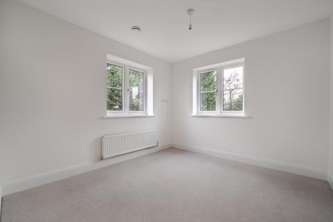 undefined, Worting Park Avenue, Basingstoke RG23