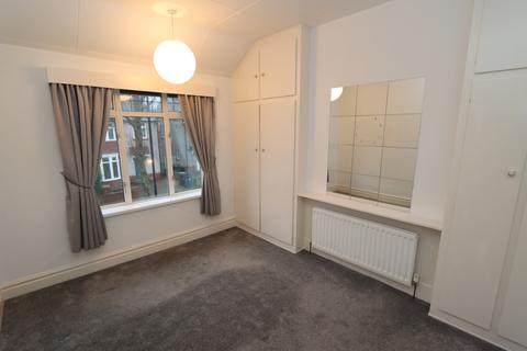 3 bedroom semi-detached house for sale, Hillfield, Monkseaton, Whitley Bay, NE25 9AJ