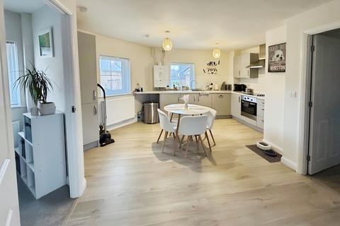 undefined, Belpaire Close, Lower Stondon, Henlow, SG16