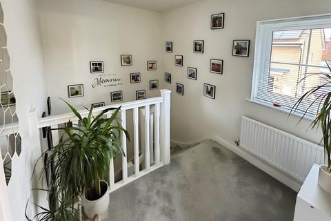 undefined, Belpaire Close, Lower Stondon, Henlow, SG16