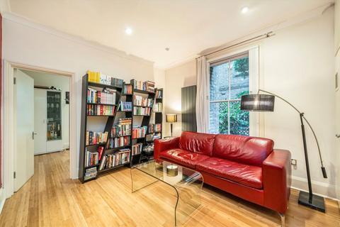 2 bedroom flat for sale, Frognal, London NW3