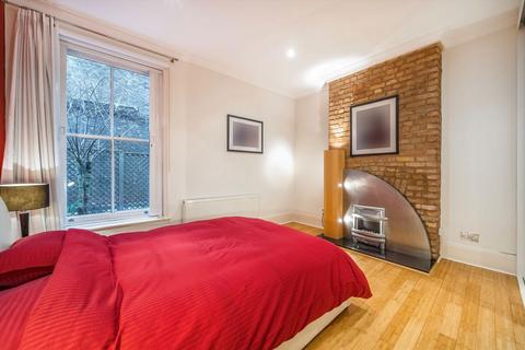 2 bedroom flat for sale, Frognal, London NW3