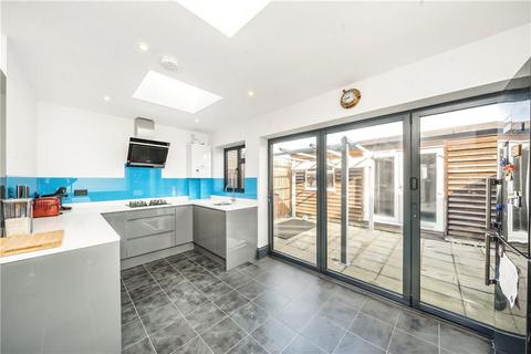 3 bedroom terraced house for sale, Barnes Avenue, London SW13