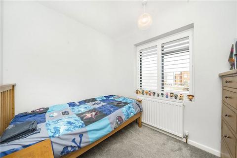3 bedroom terraced house for sale, Barnes Avenue, London SW13