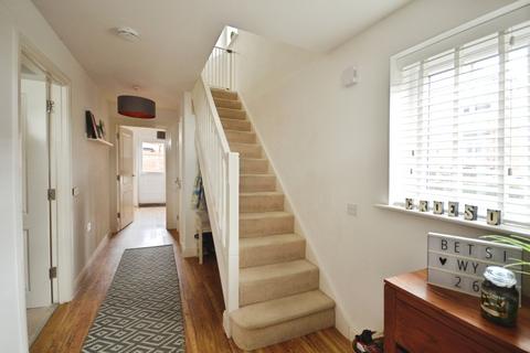 4 bedroom semi-detached house for sale, Treganna Street, Canton, Cardiff