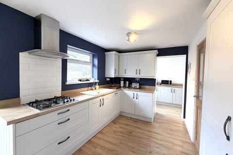 undefined, Coed-y-Cwm, Pontypridd CF37