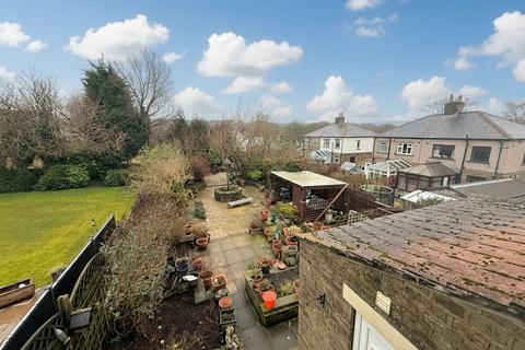 3 bedroom semi-detached house for sale, Sandown Road, Halifax HX2