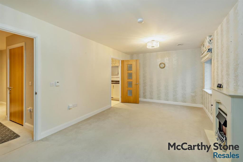 8676281-interior09-800.jpg