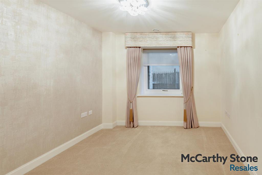 8676281-interior01-800.jpg
